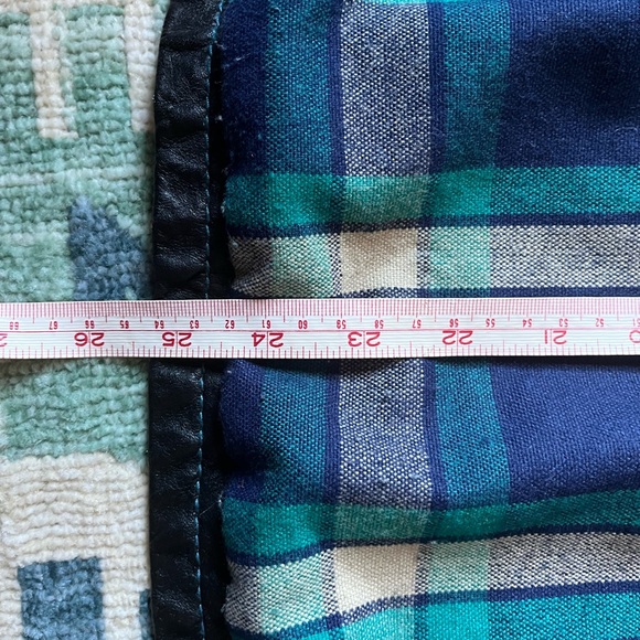 Vintage black leather Schott rocker jacket with teal threading / leather detail - Picture 13 of 13